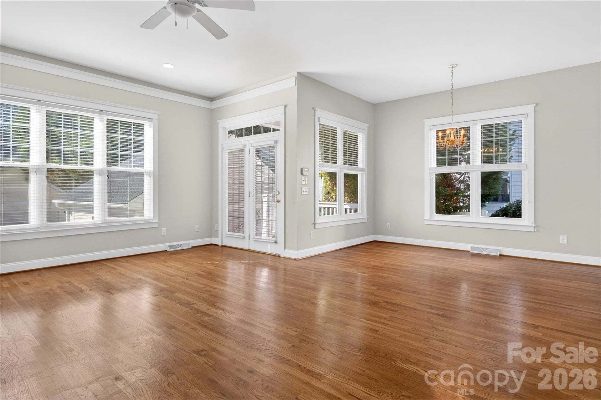 15817 Trenton Place Road - Photo 5