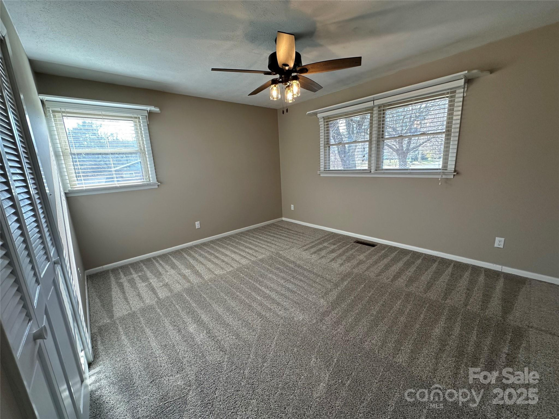 2 Star Lane - Photo 27