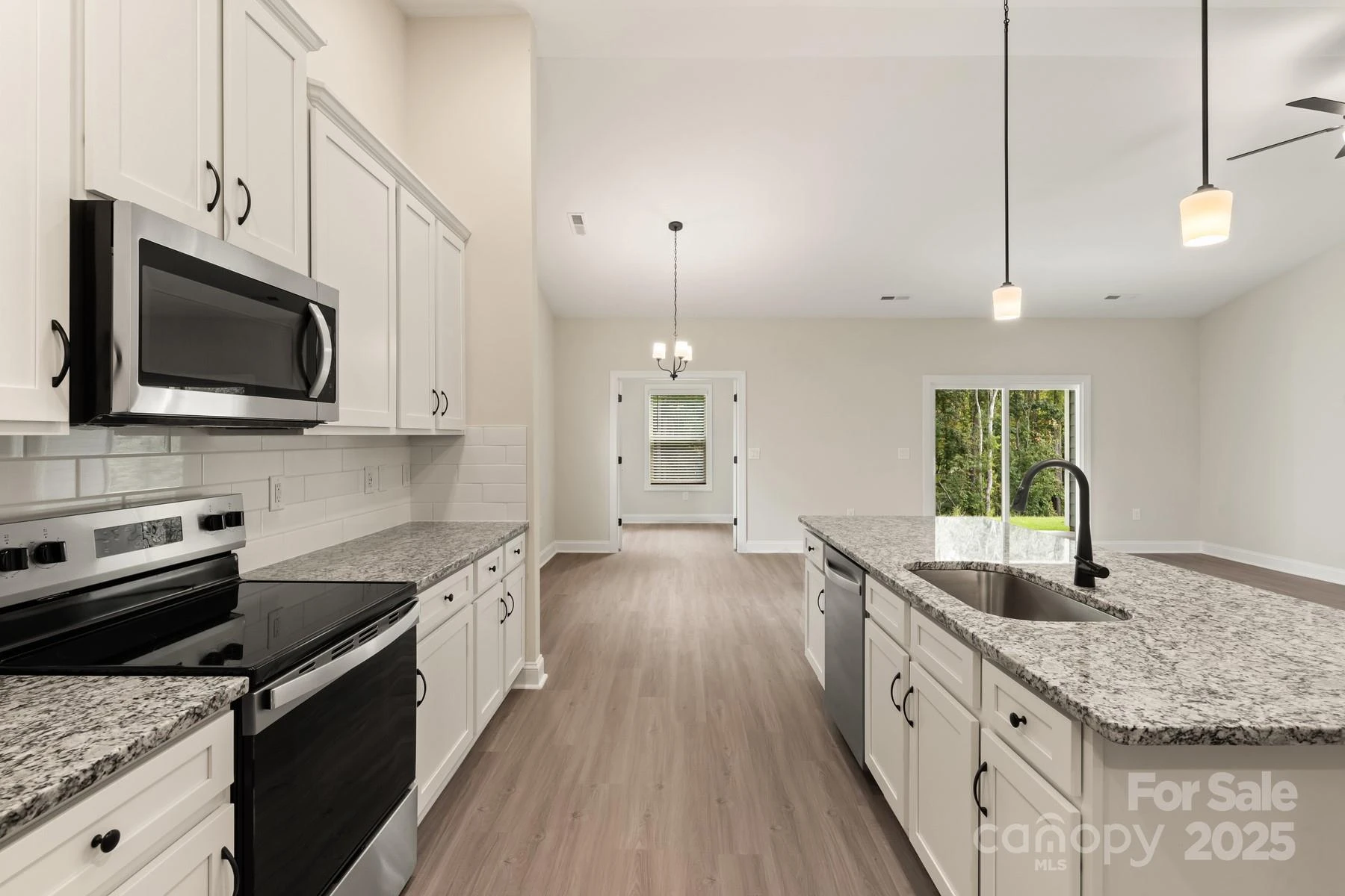 125 Colonial Reserve Avenue - Photo 10