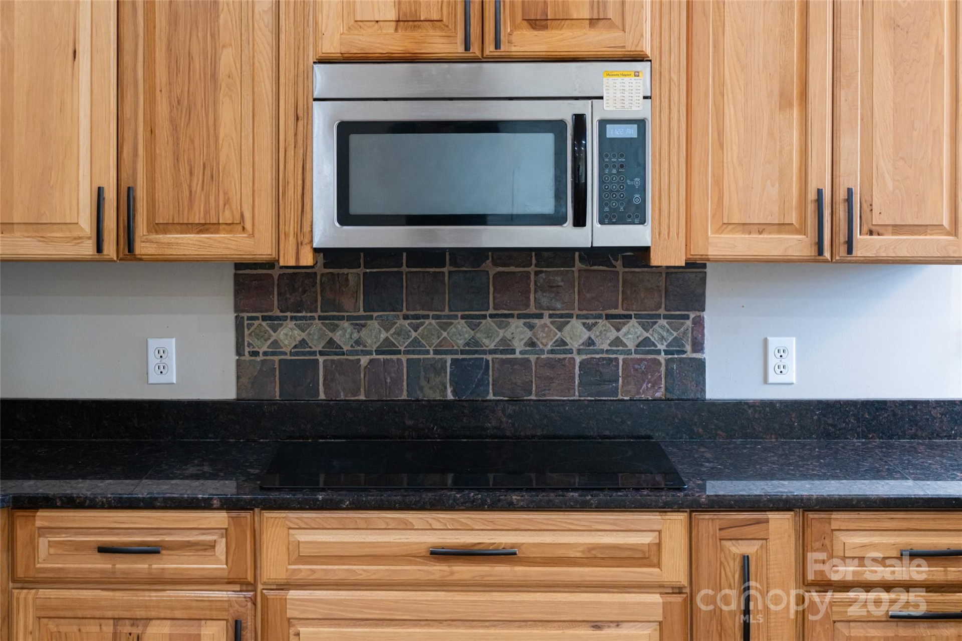 98 Sovereign Lane - Photo 14