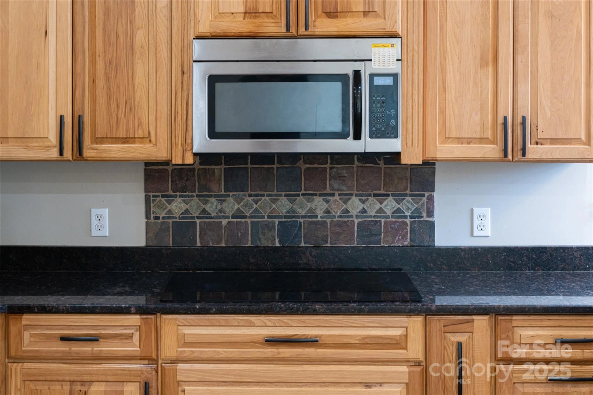 98 Sovereign Lane - Photo 14