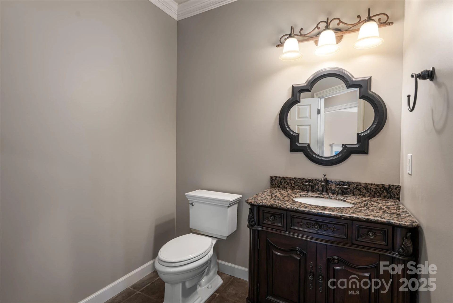 98 Sovereign Lane - Photo 15
