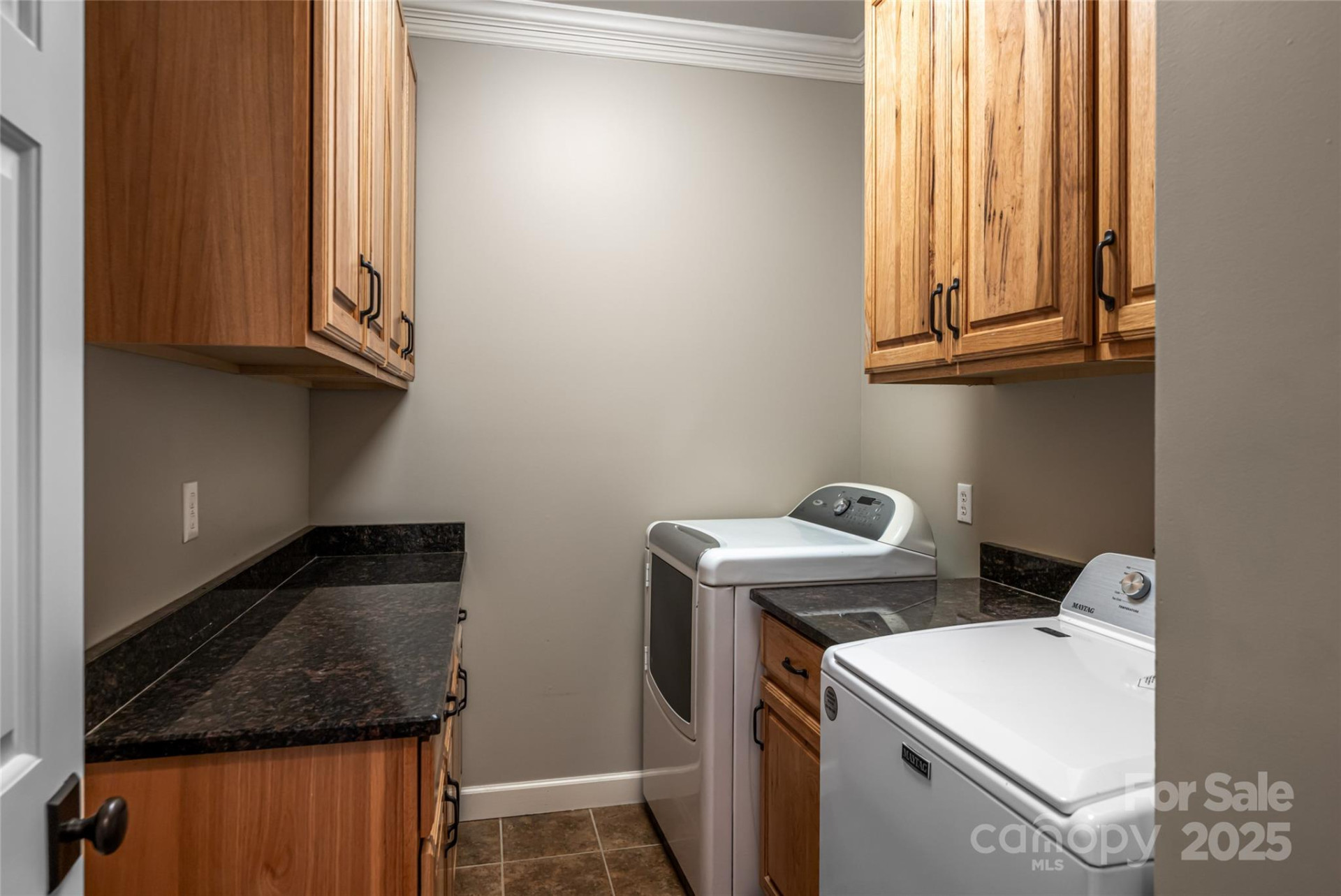 98 Sovereign Lane - Photo 20