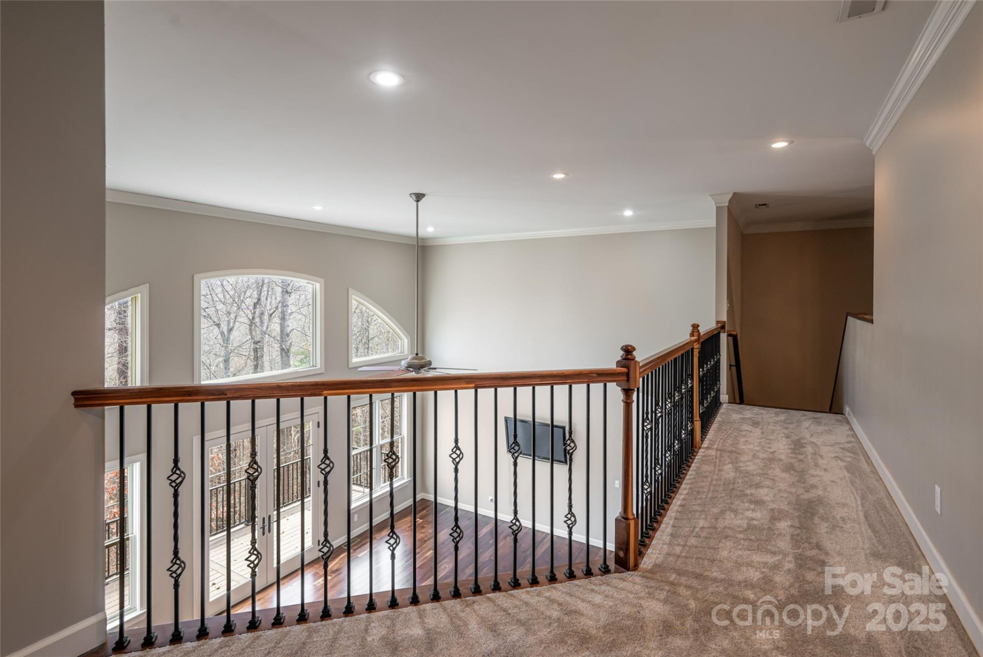 98 Sovereign Lane - Photo 24