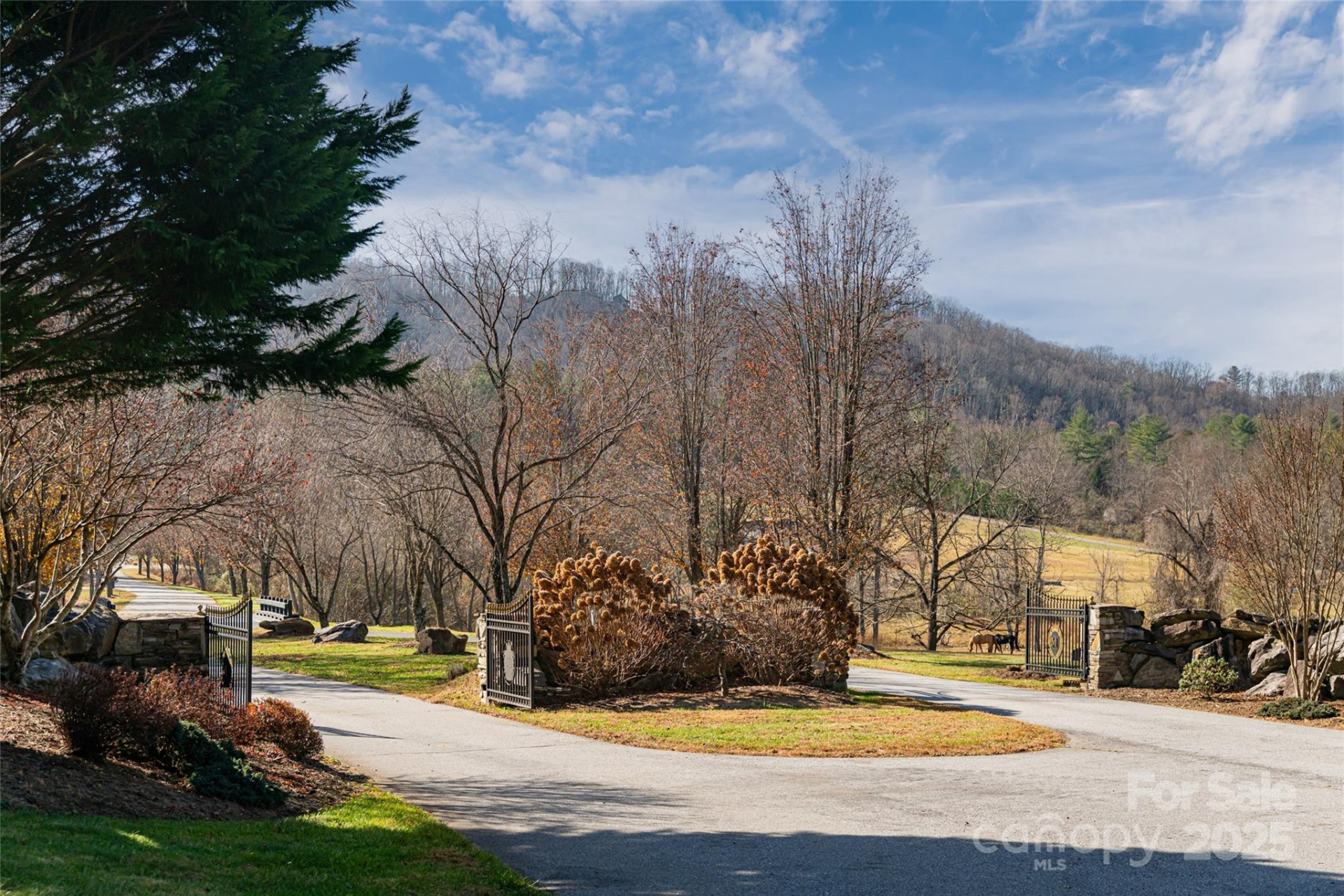 98 Sovereign Lane - Photo 35