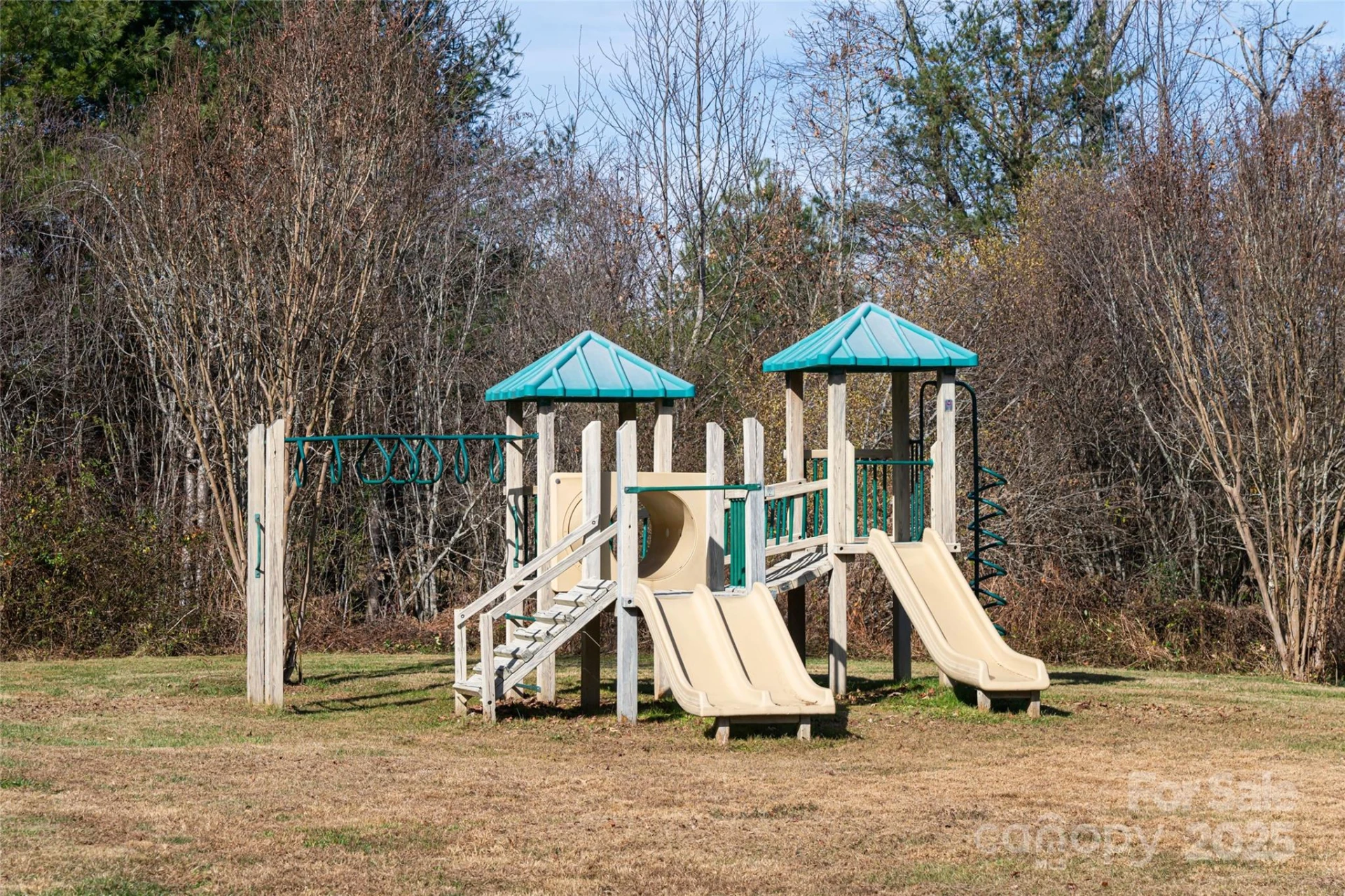 98 Sovereign Lane - Photo 37