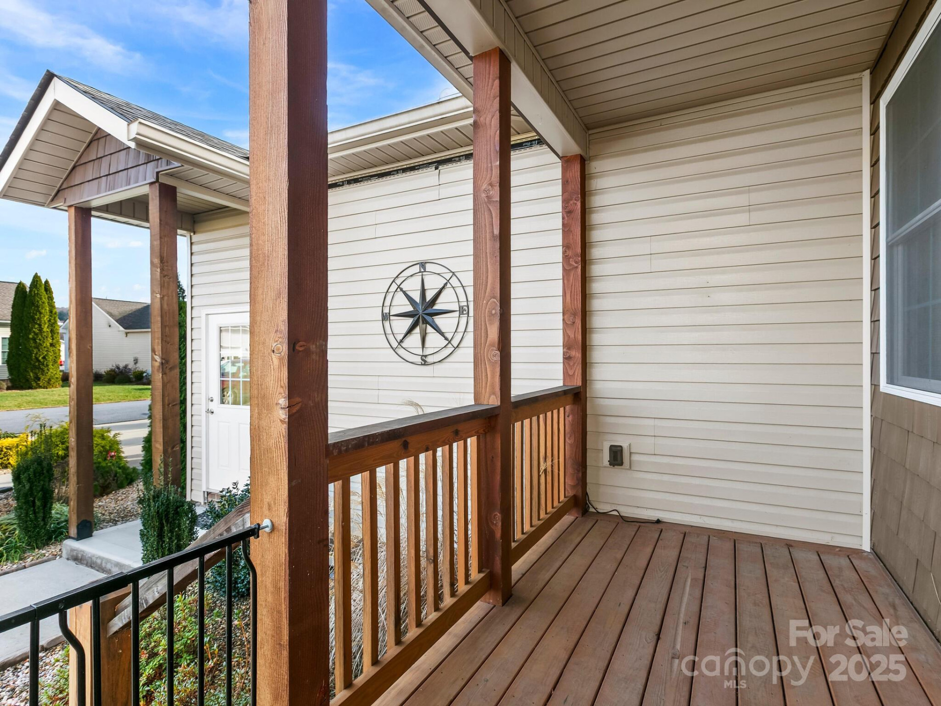 371 Beechnut Drive - Photo 5