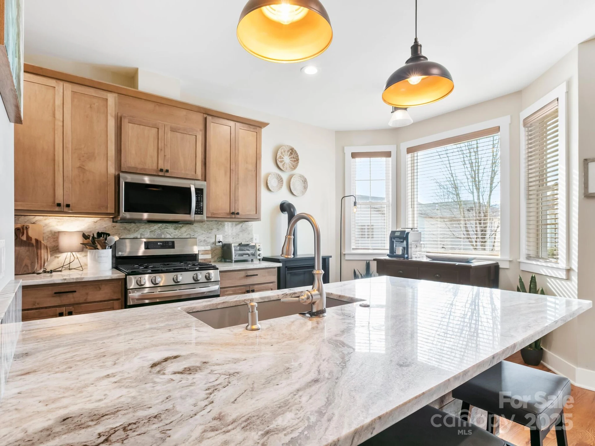 371 Beechnut Drive - Photo 8