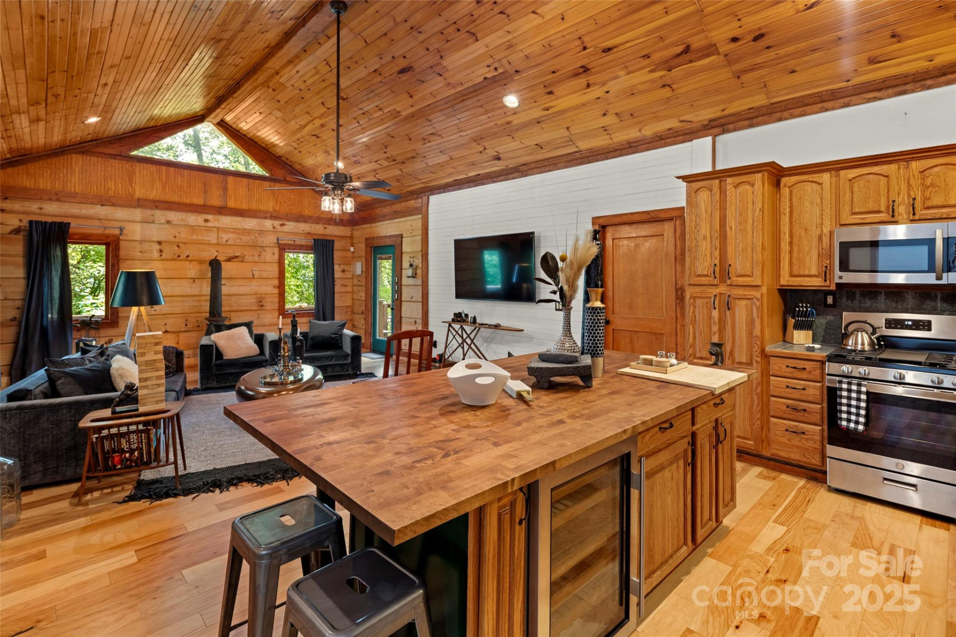 619 Leisure Lane - Photo 16