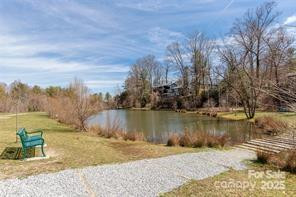 11 Lake Drive #B4 - Photo 19