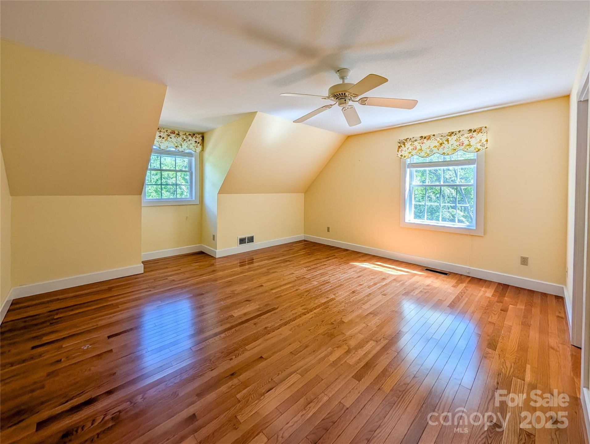 355 Rosewood Lane - Photo 14