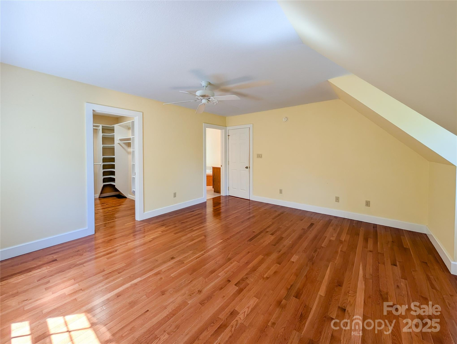 355 Rosewood Lane - Photo 18