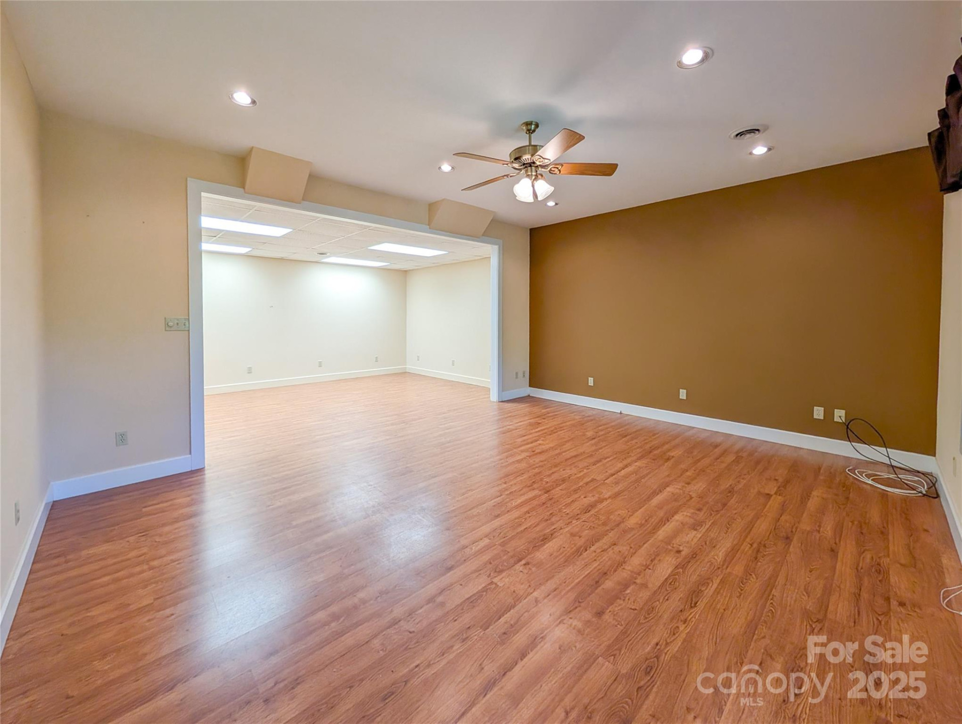 355 Rosewood Lane - Photo 30