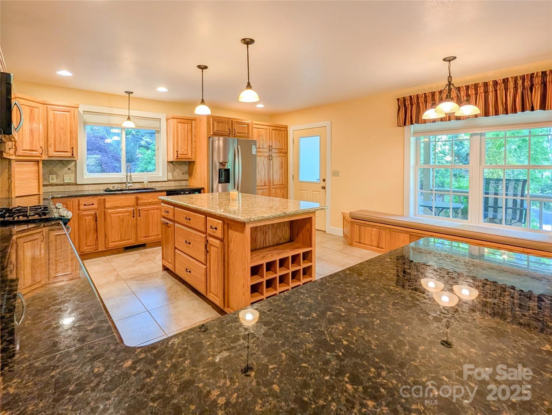 355 Rosewood Lane - Photo 5