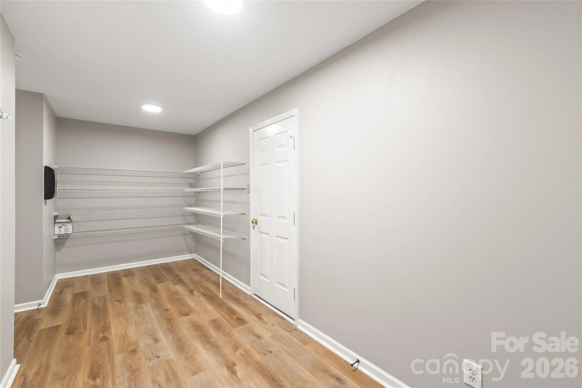 1114 Fenwick Court - Photo 17