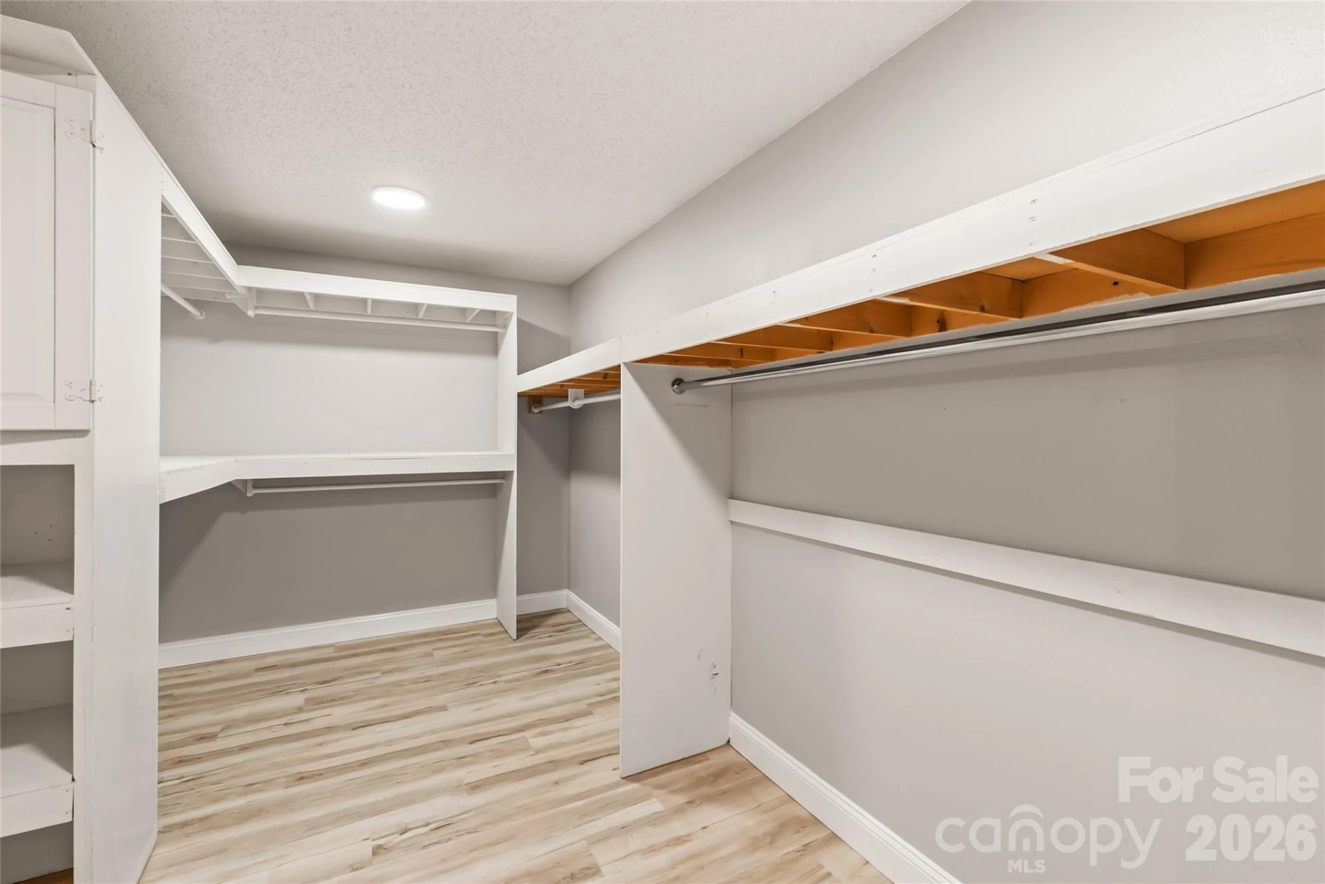 1114 Fenwick Court - Photo 26