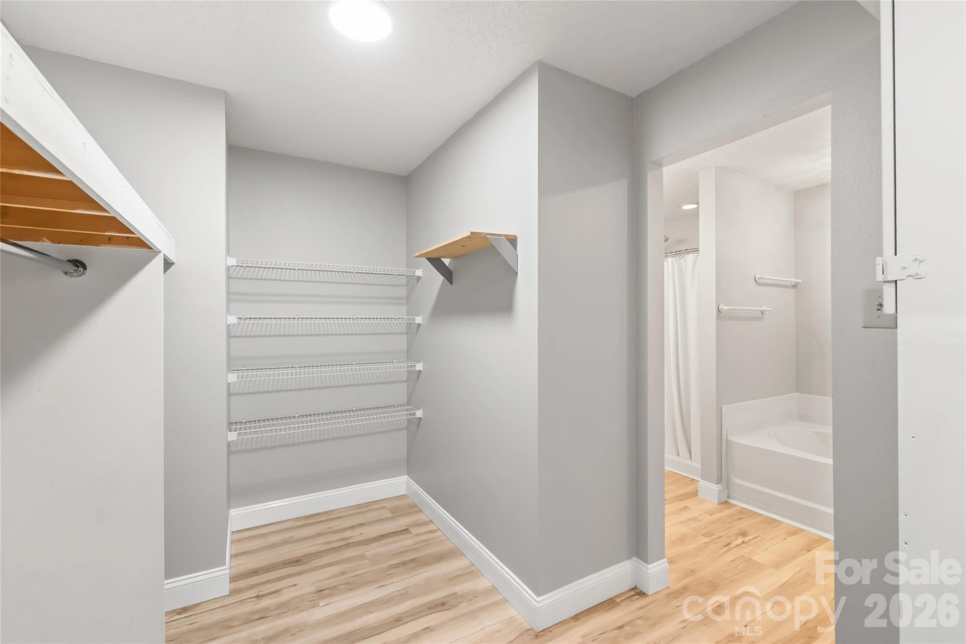 1114 Fenwick Court - Photo 27