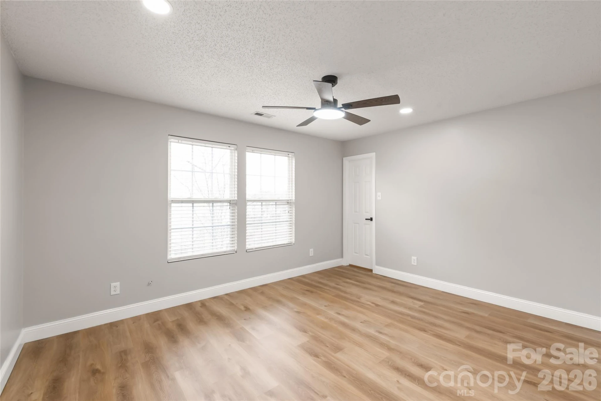 1114 Fenwick Court - Photo 36