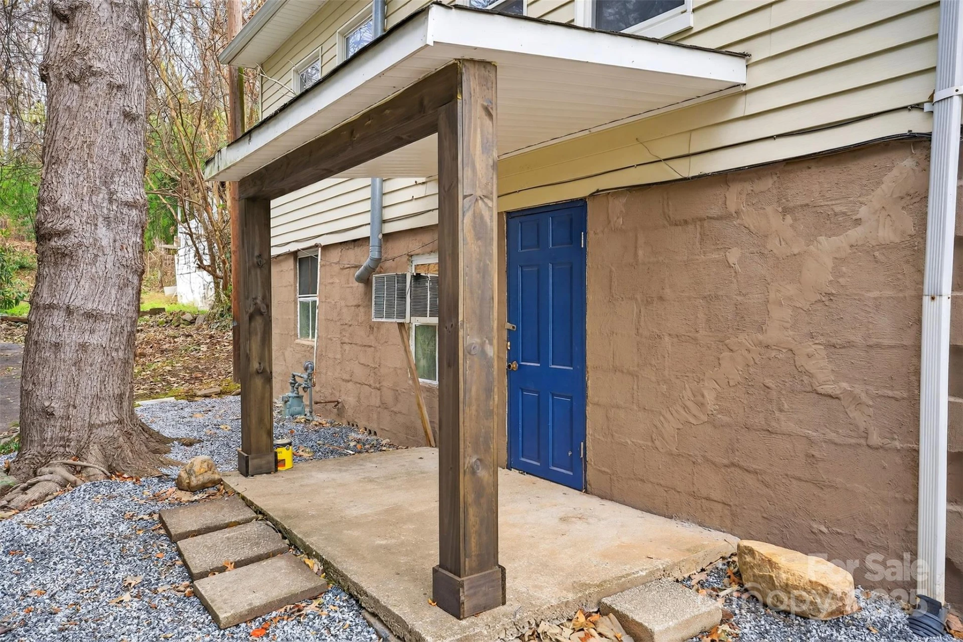 30 Porter Street - Photo 2