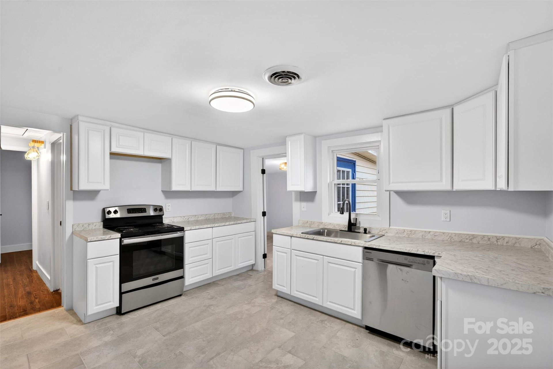 30 Porter Street - Photo 10