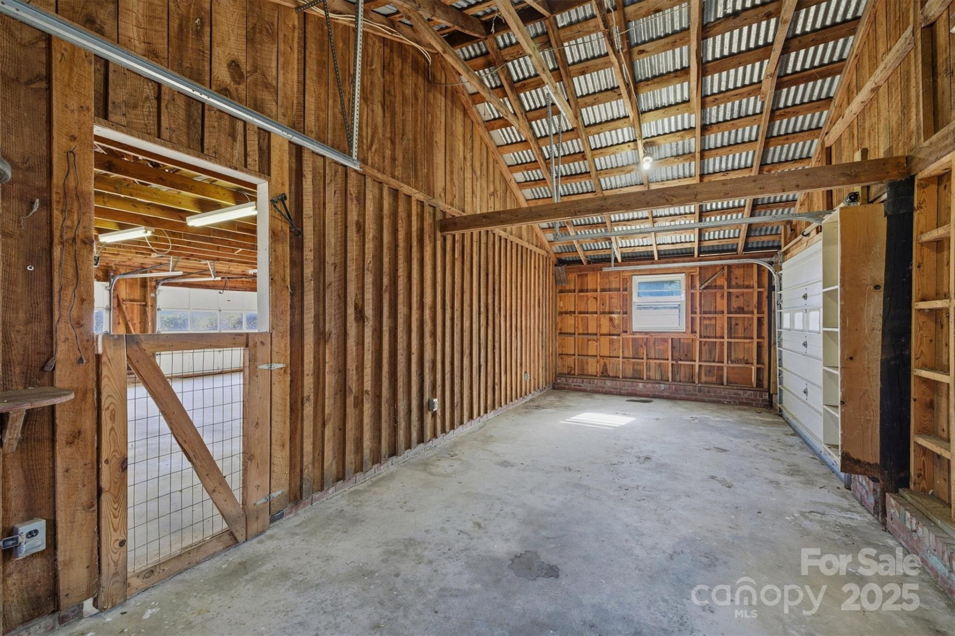 2705 US 70 Highway - Photo 26