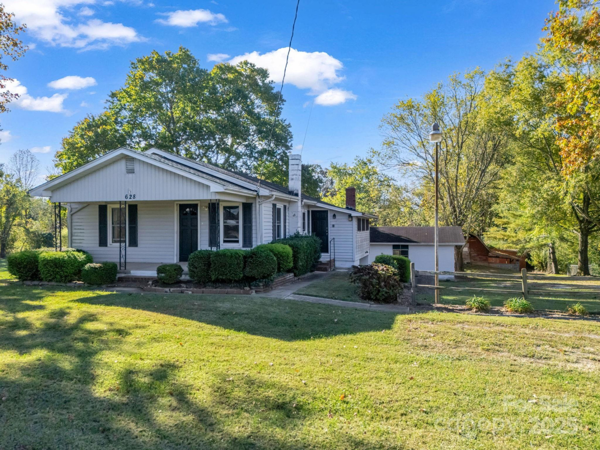 628 New Hope Road - Photo 2