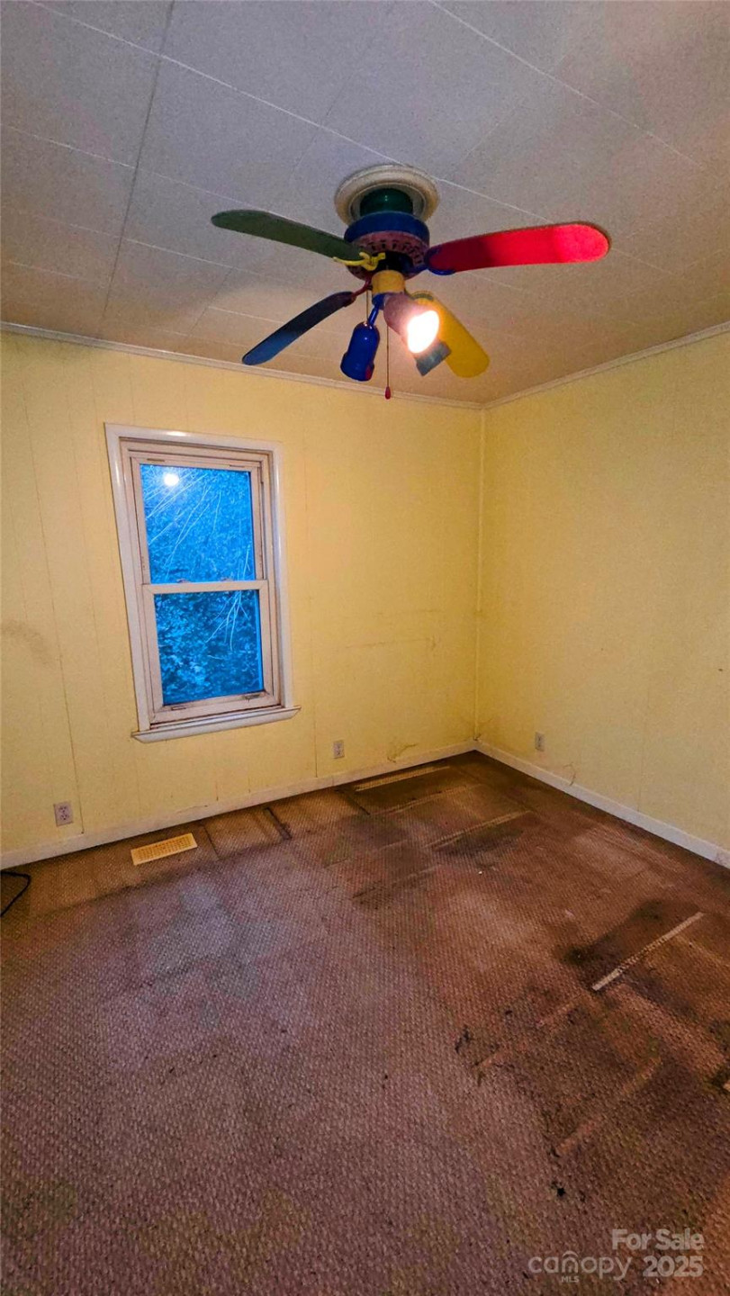 39 Henry Road - Photo 13