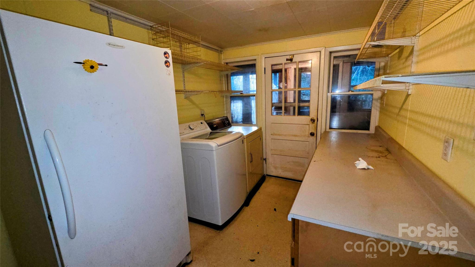39 Henry Road - Photo 7
