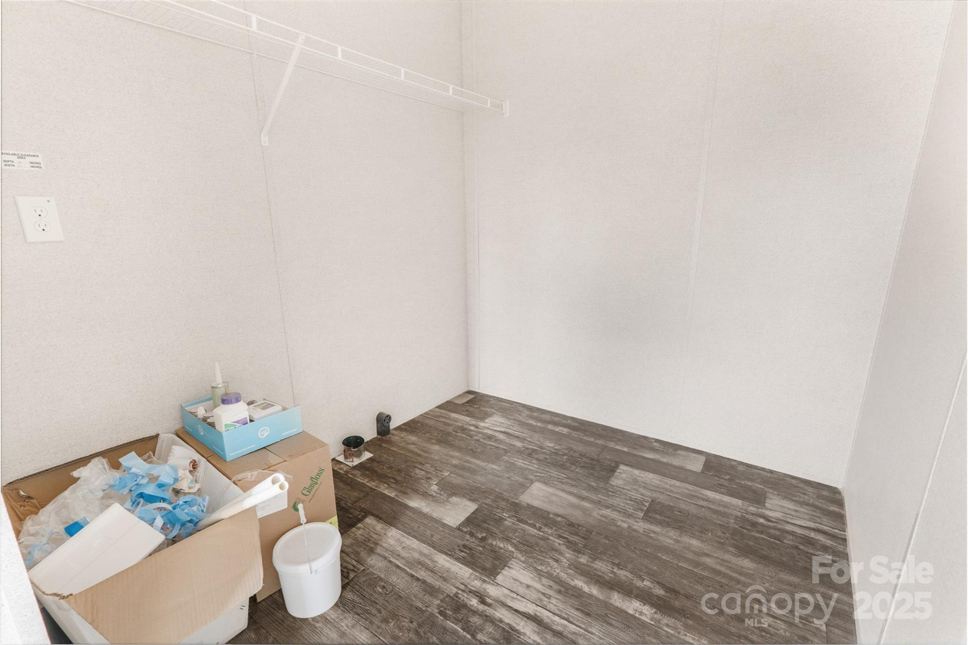 270 Plain View Drive - Photo 22