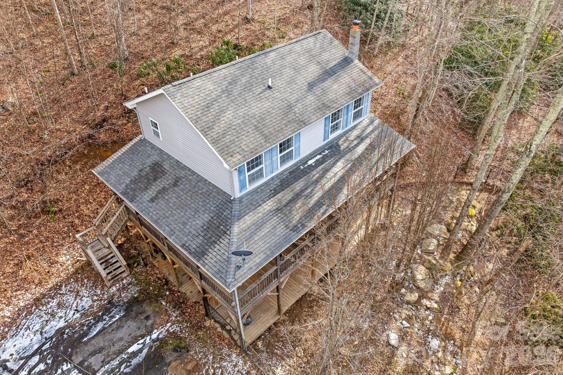 842 Grouse Road - Photo 2