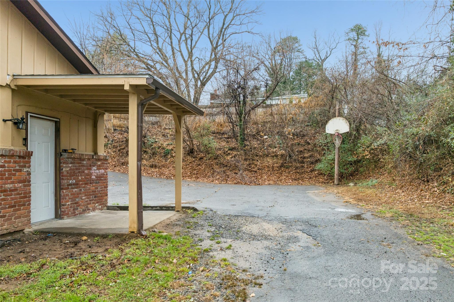 1126 Old US 70 Highway - Photo 22