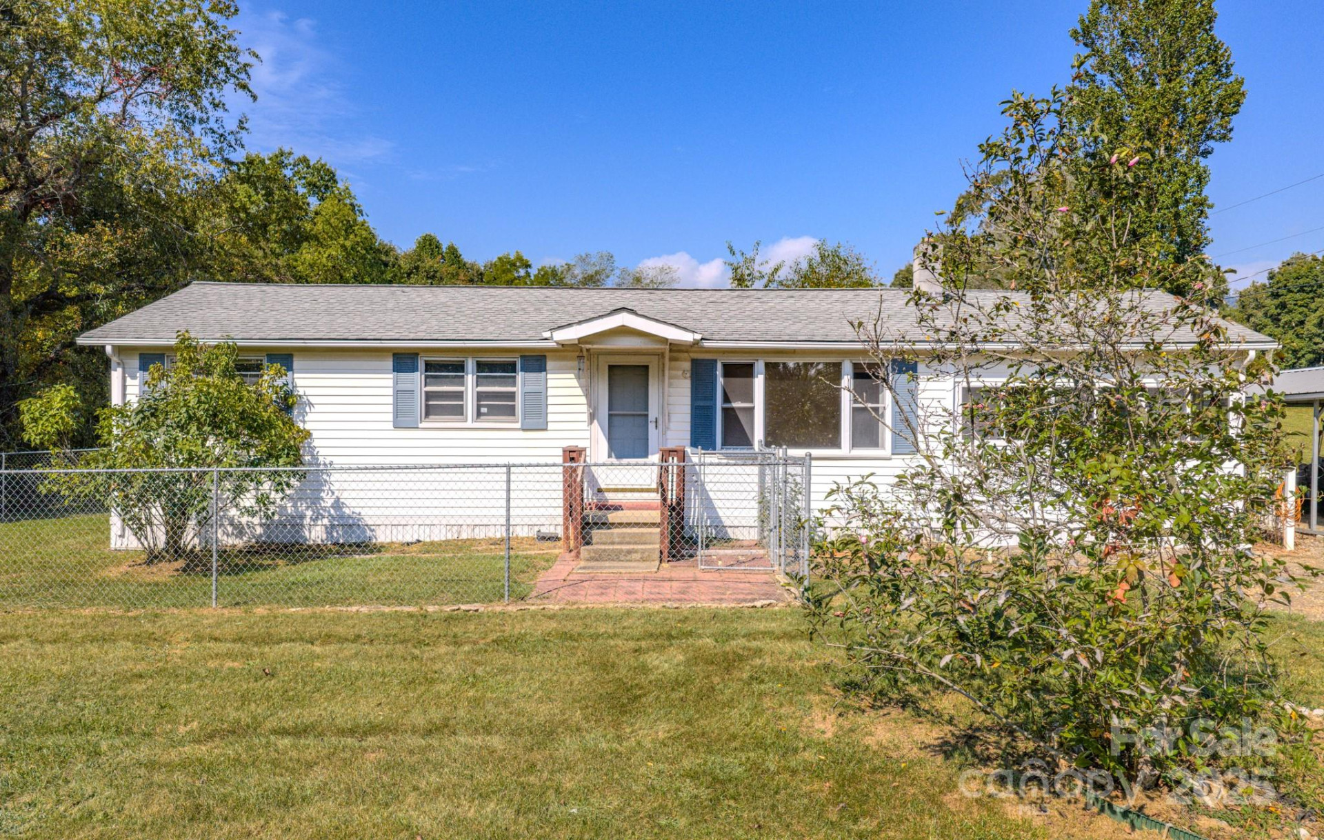 531 Bryson Road - Photo 3
