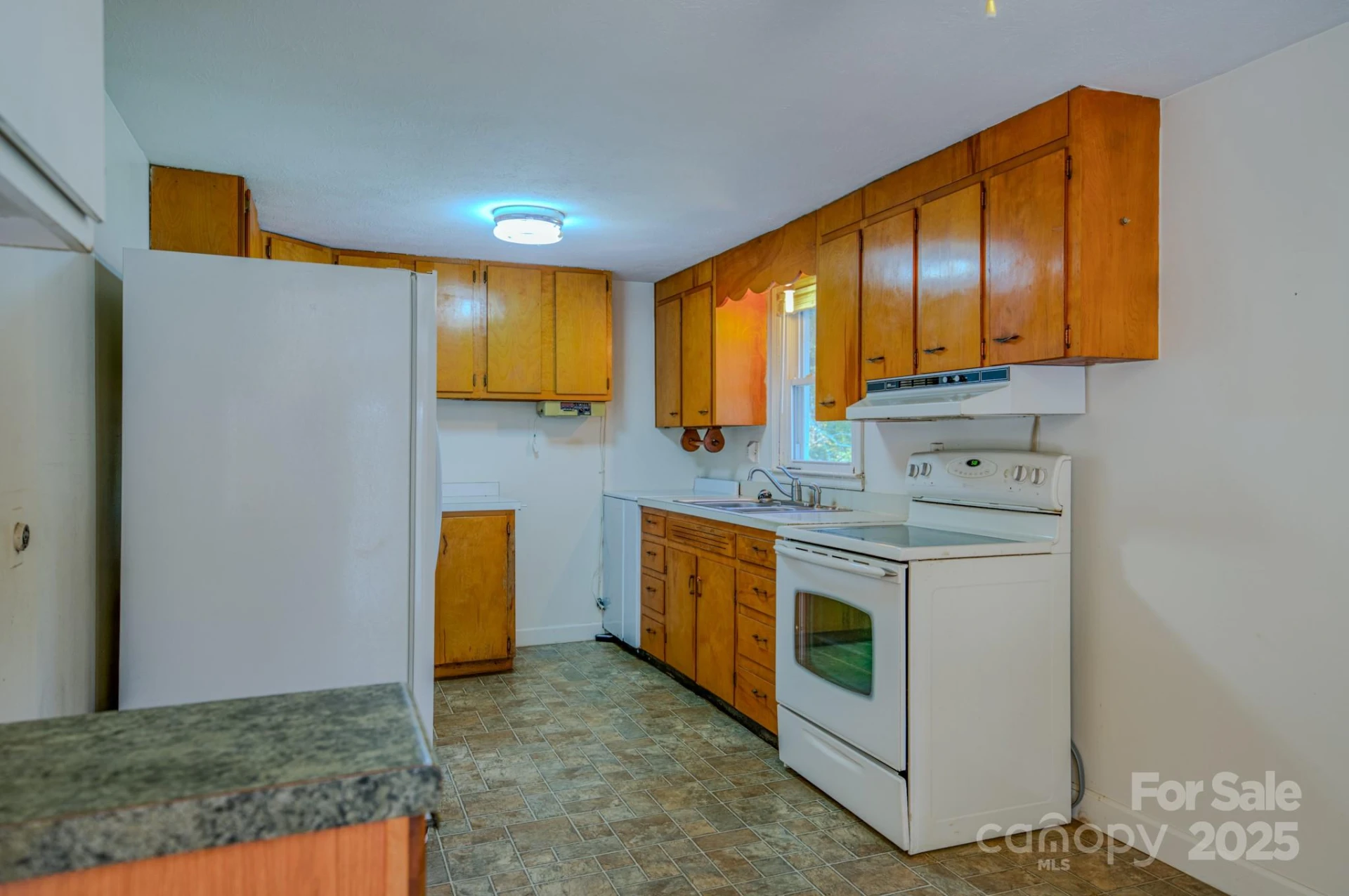 531 Bryson Road - Photo 27