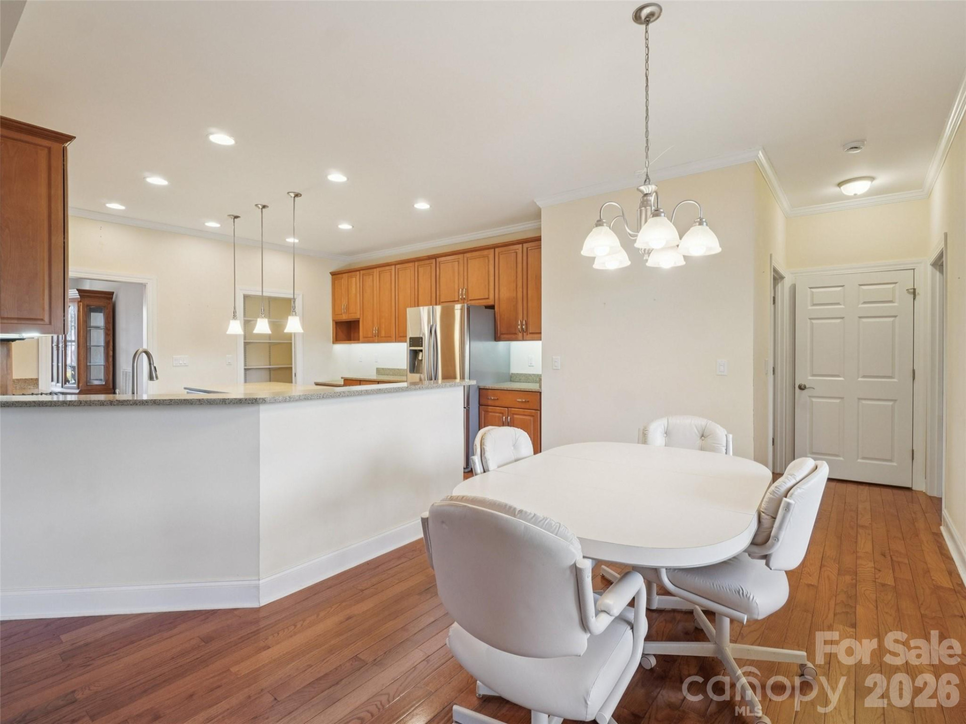 959 Silverglen Way - Photo 19