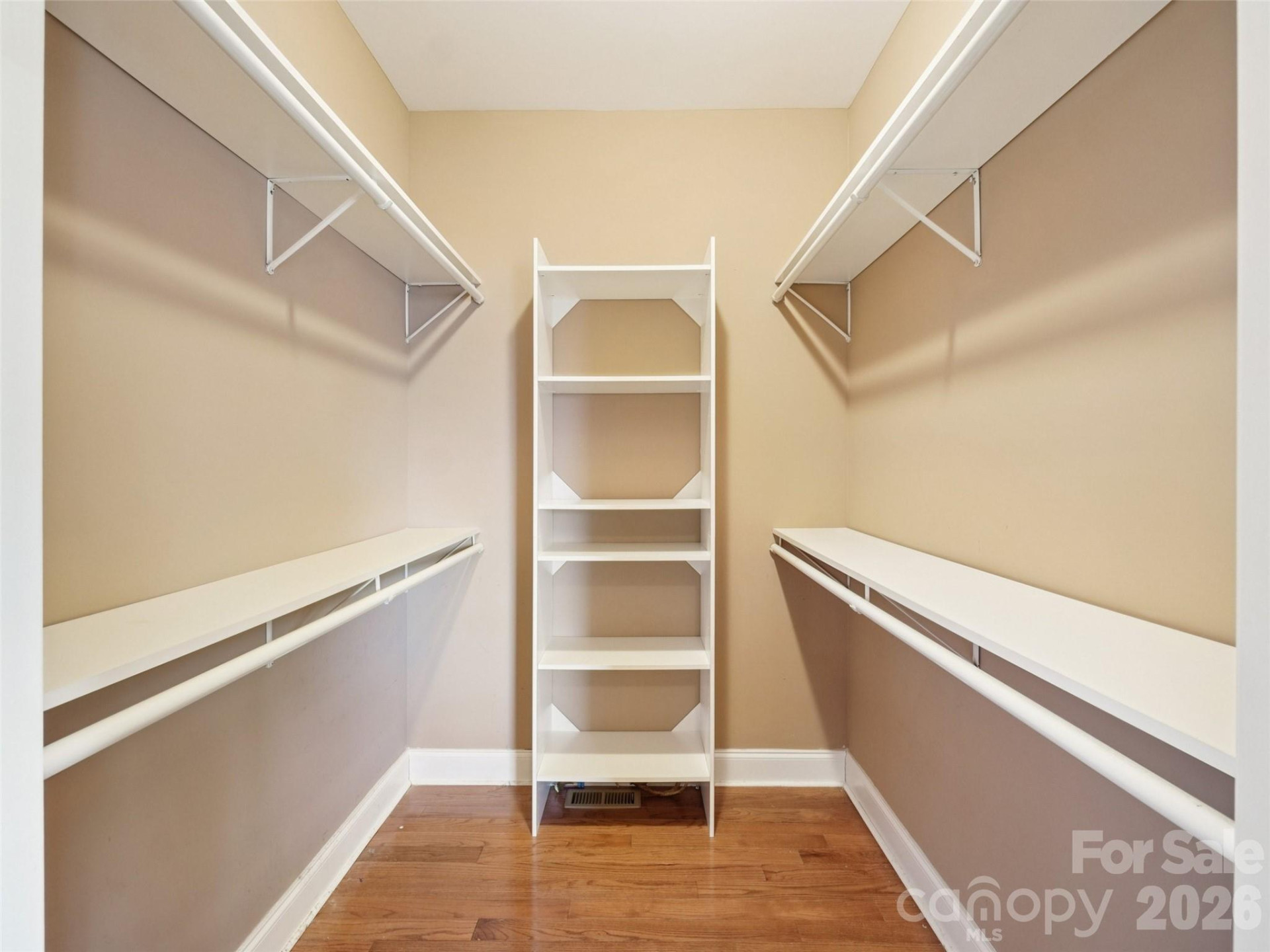 959 Silverglen Way - Photo 27