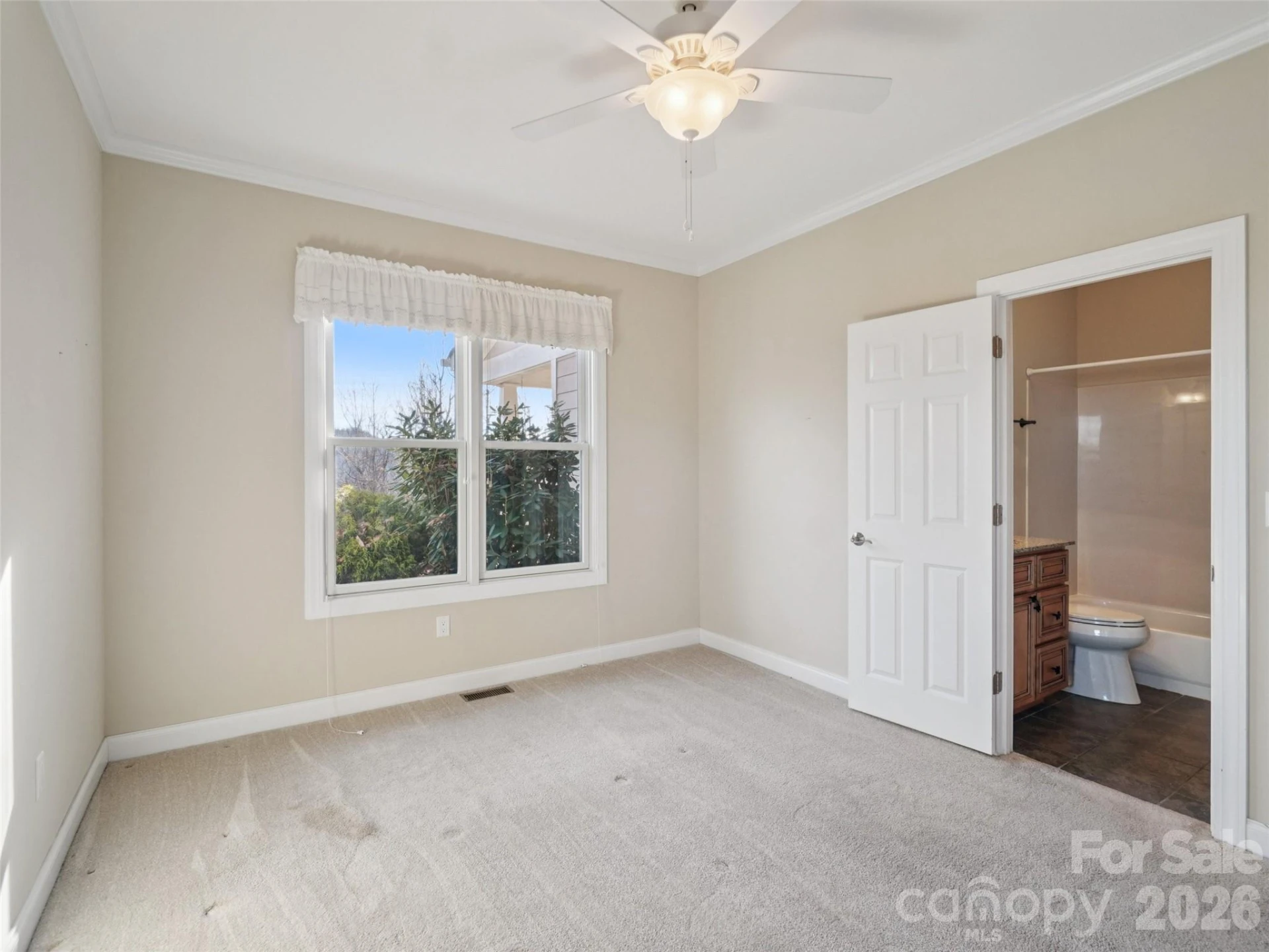 959 Silverglen Way - Photo 29