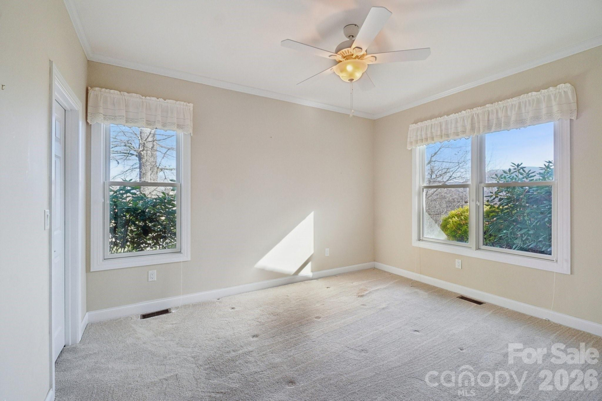 959 Silverglen Way - Photo 31