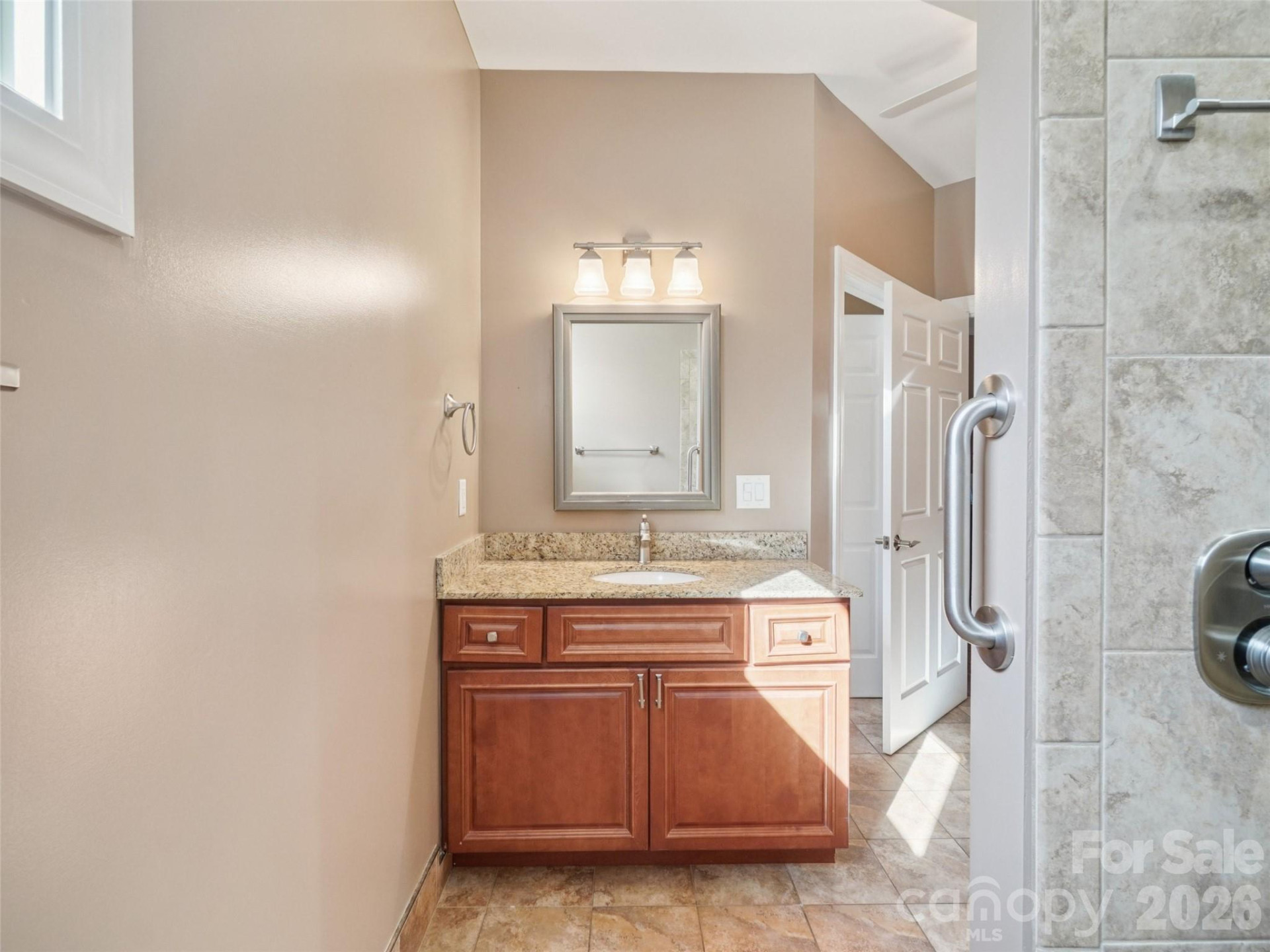 959 Silverglen Way - Photo 36