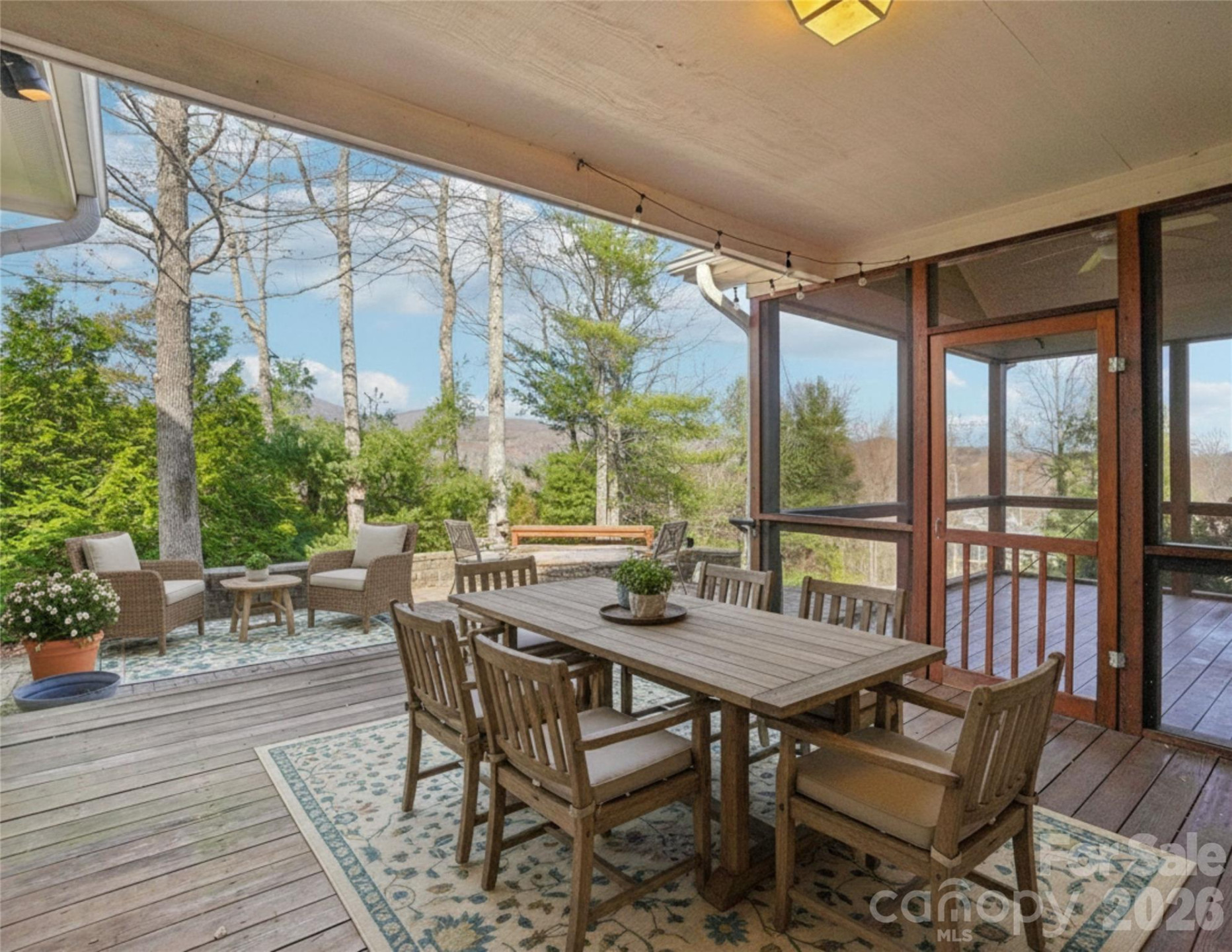 959 Silverglen Way - Photo 8