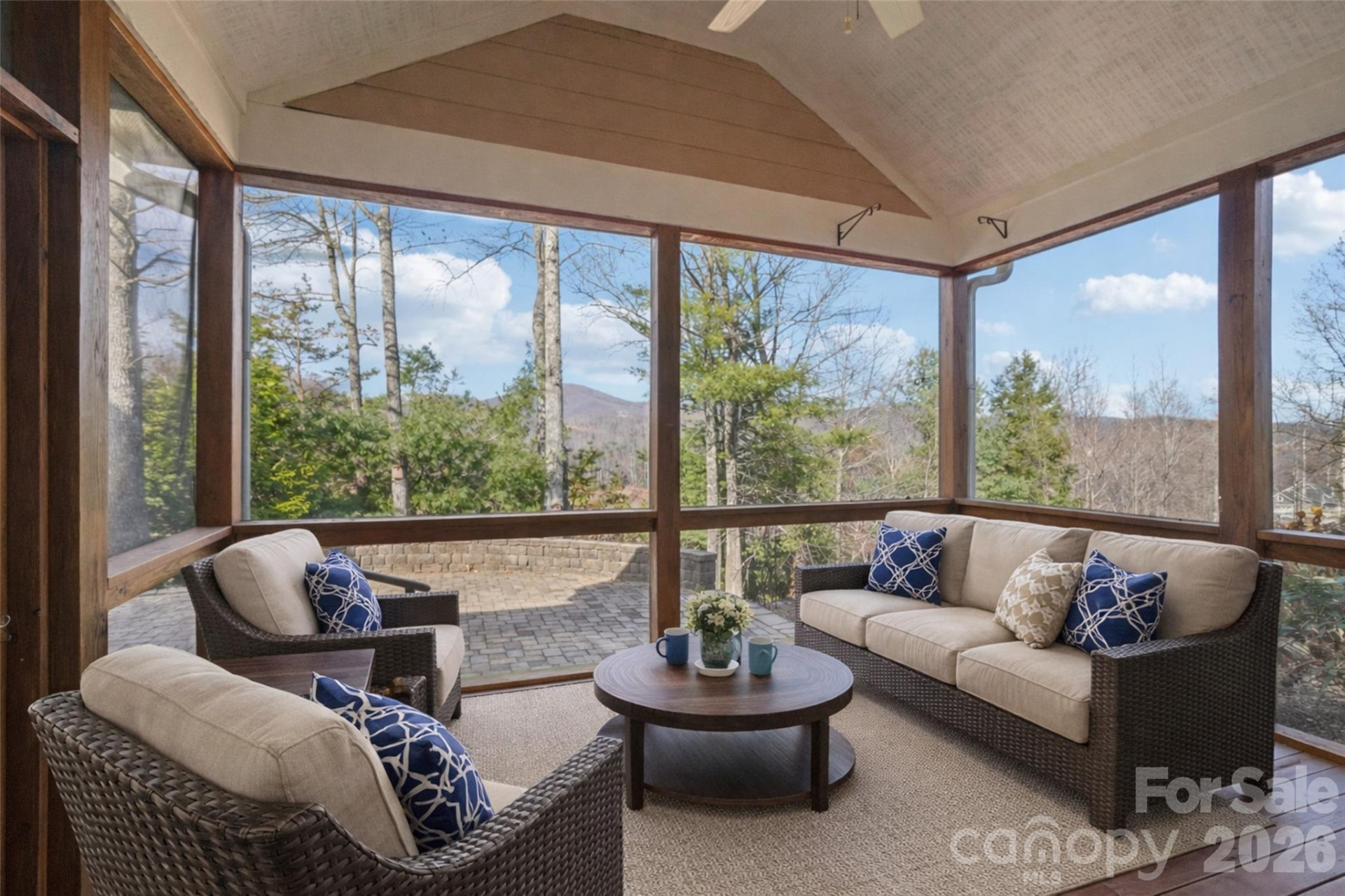 959 Silverglen Way - Photo 10