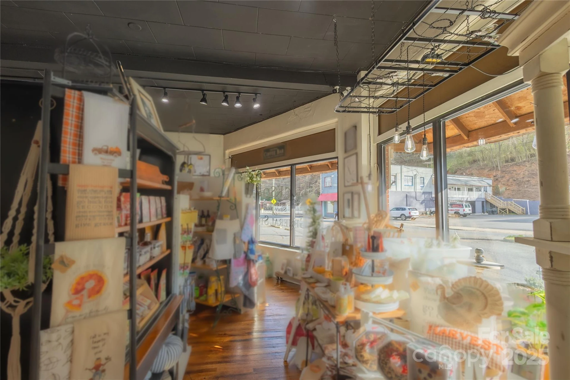 456 Main Street - Photo 8