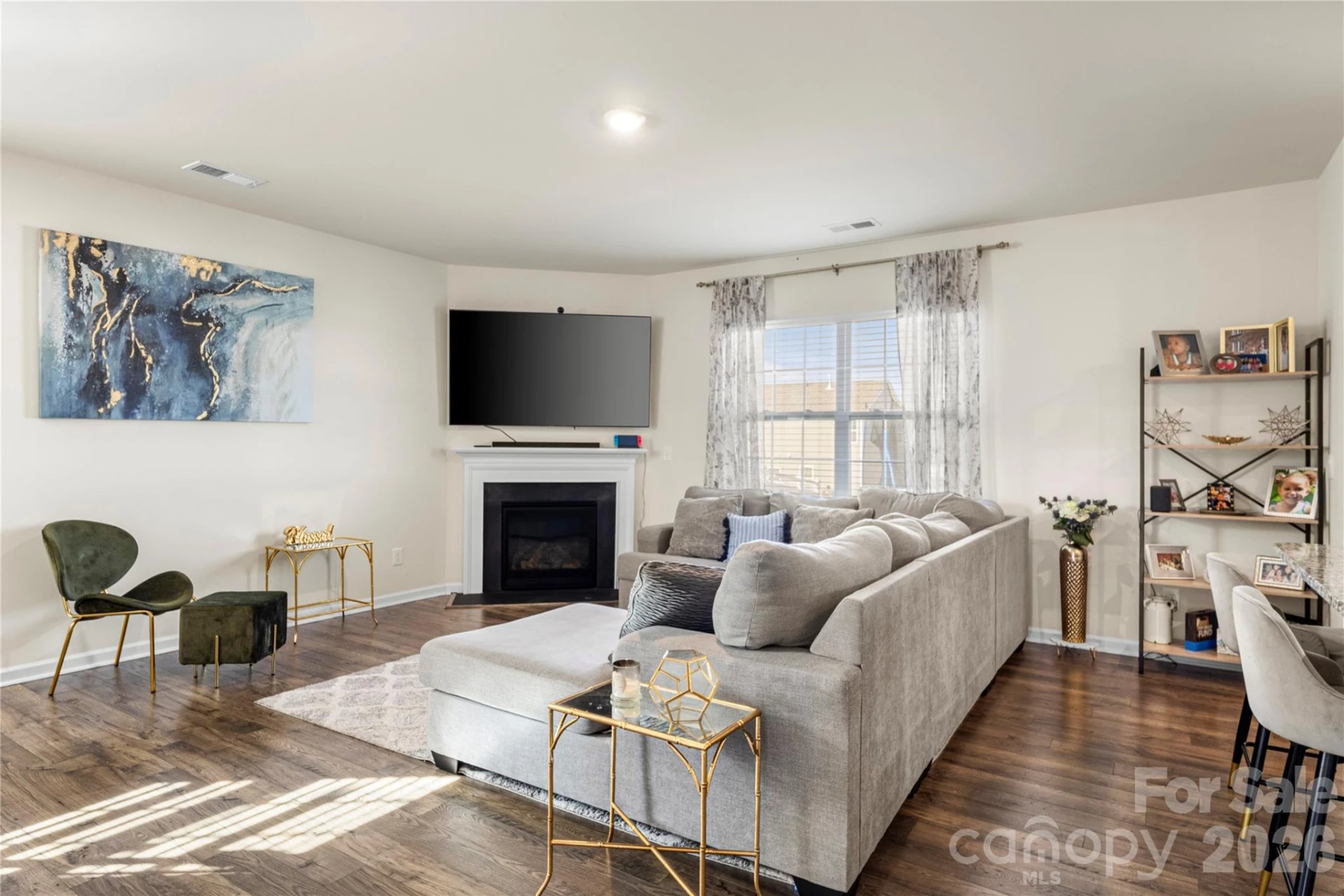 9142 Mackinaw Drive - Photo 4