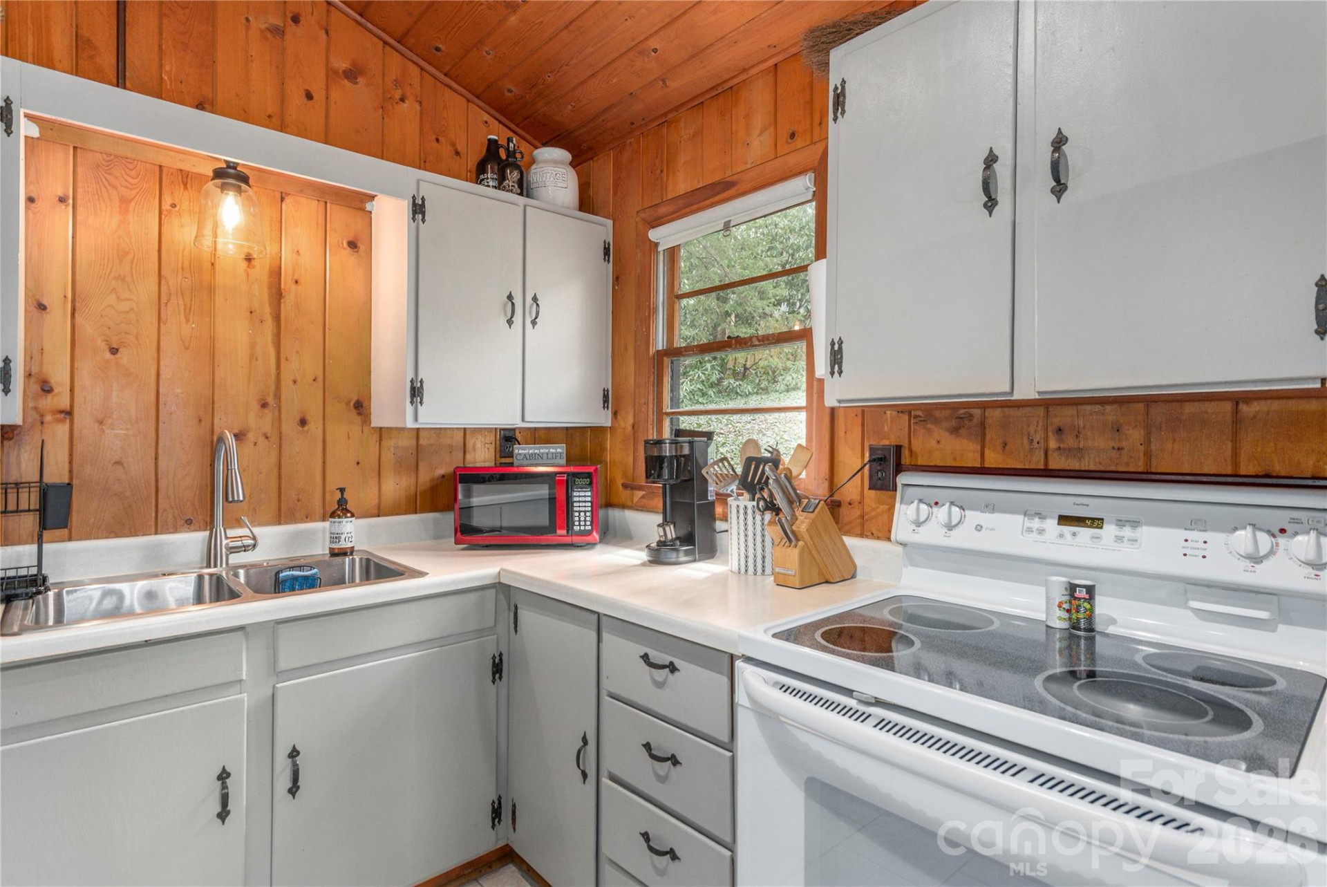 147 Azalea Drive - Photo 12