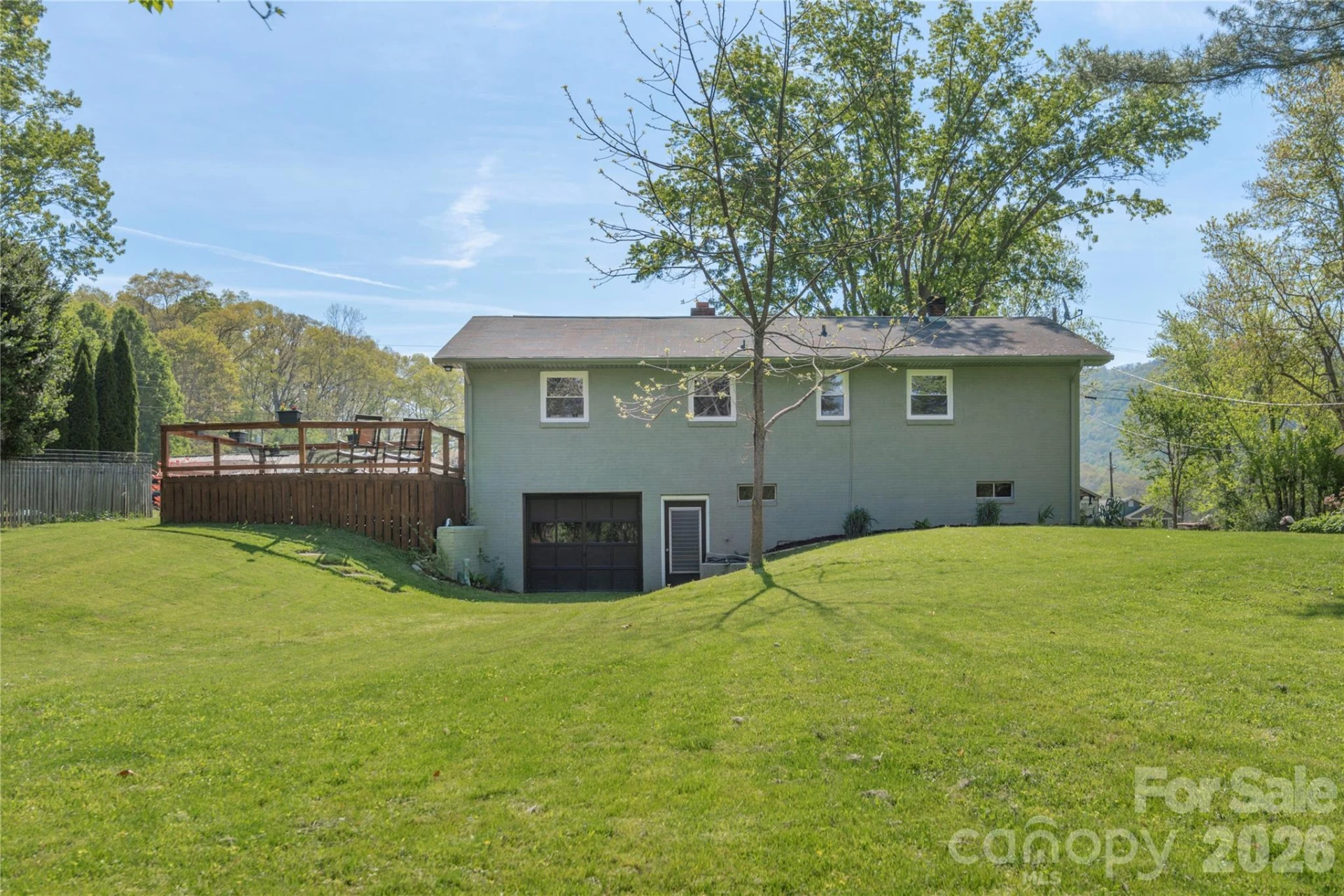 65 Lakeview Street - Photo 3