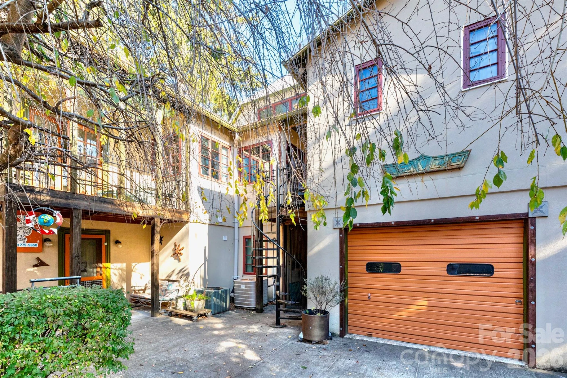 297 Hillside Street - Photo 3