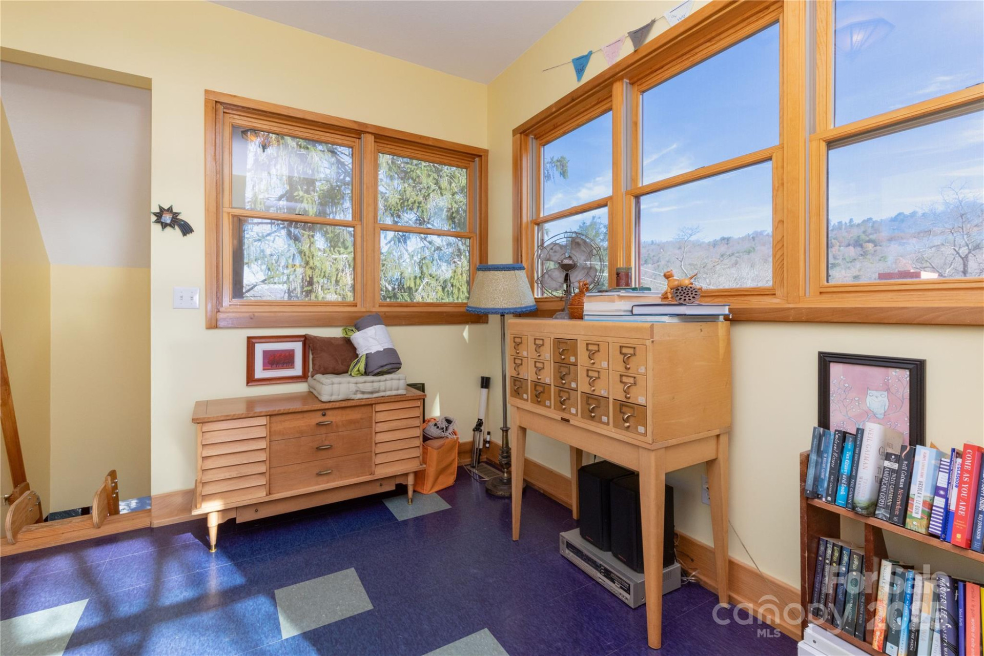 297 Hillside Street - Photo 34