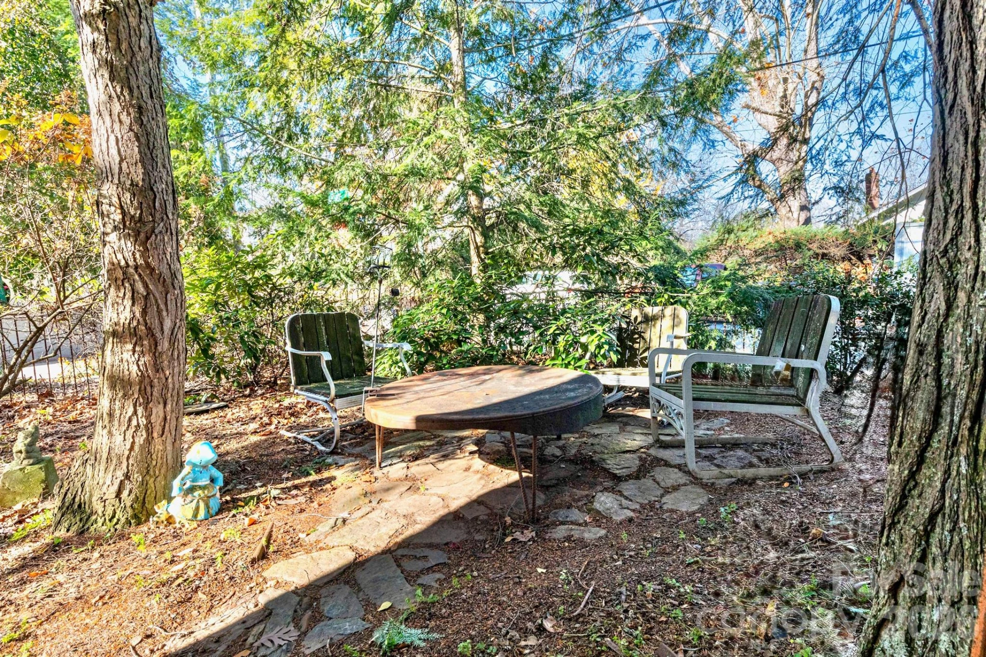 297 Hillside Street - Photo 71