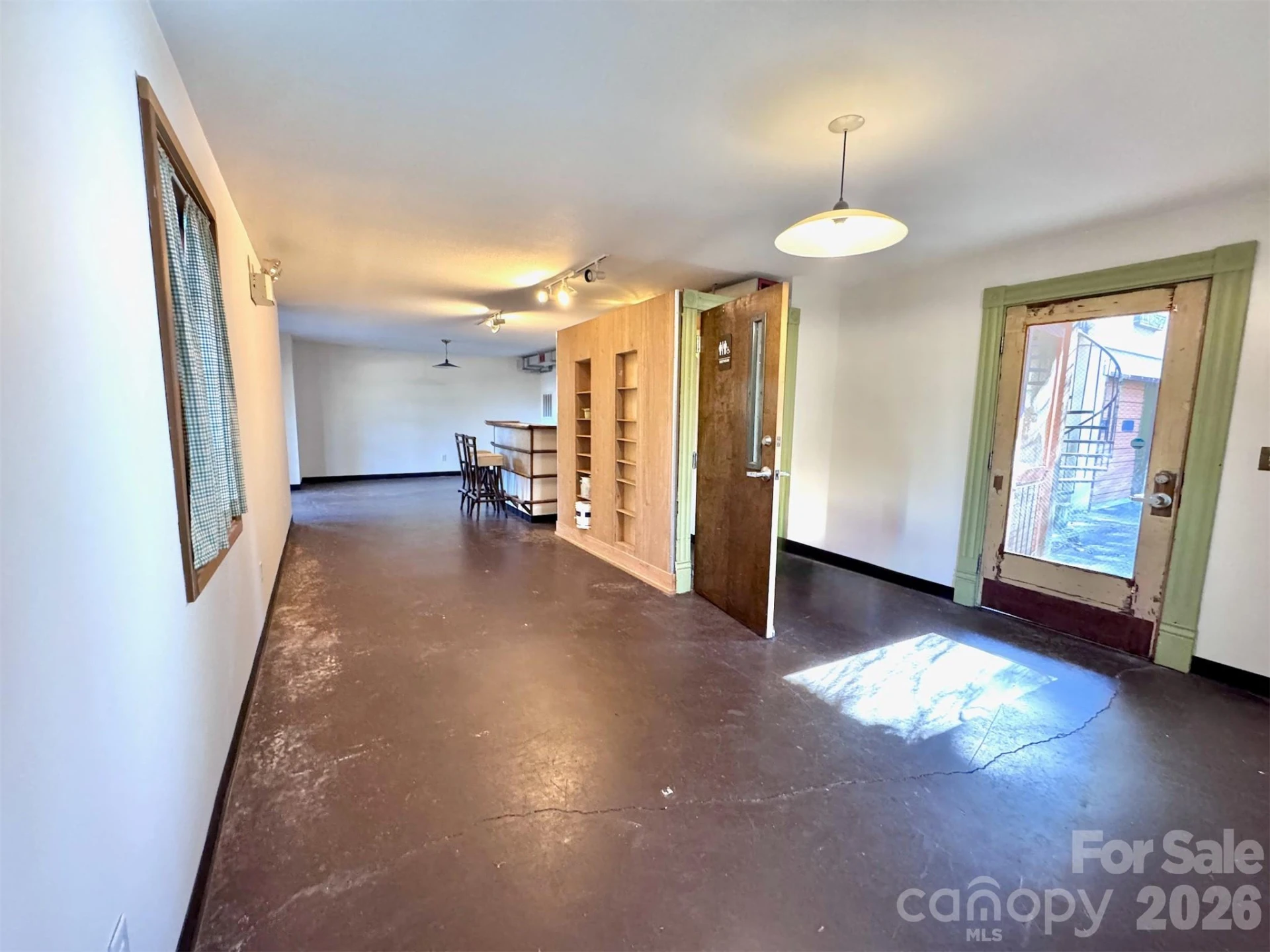 297 Hillside Street - Photo 11