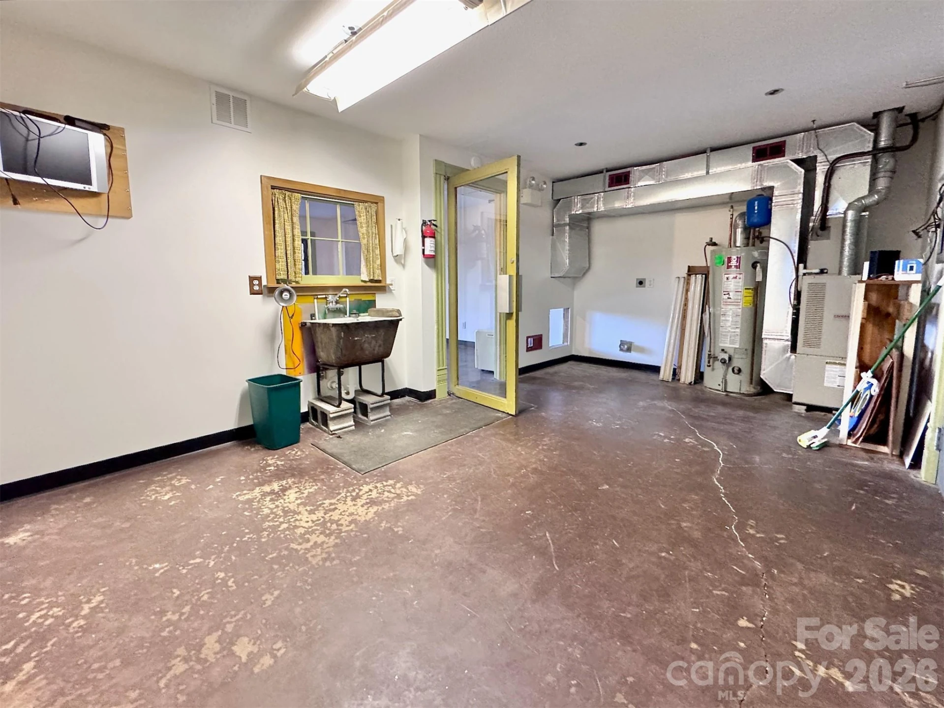 297 Hillside Street - Photo 19