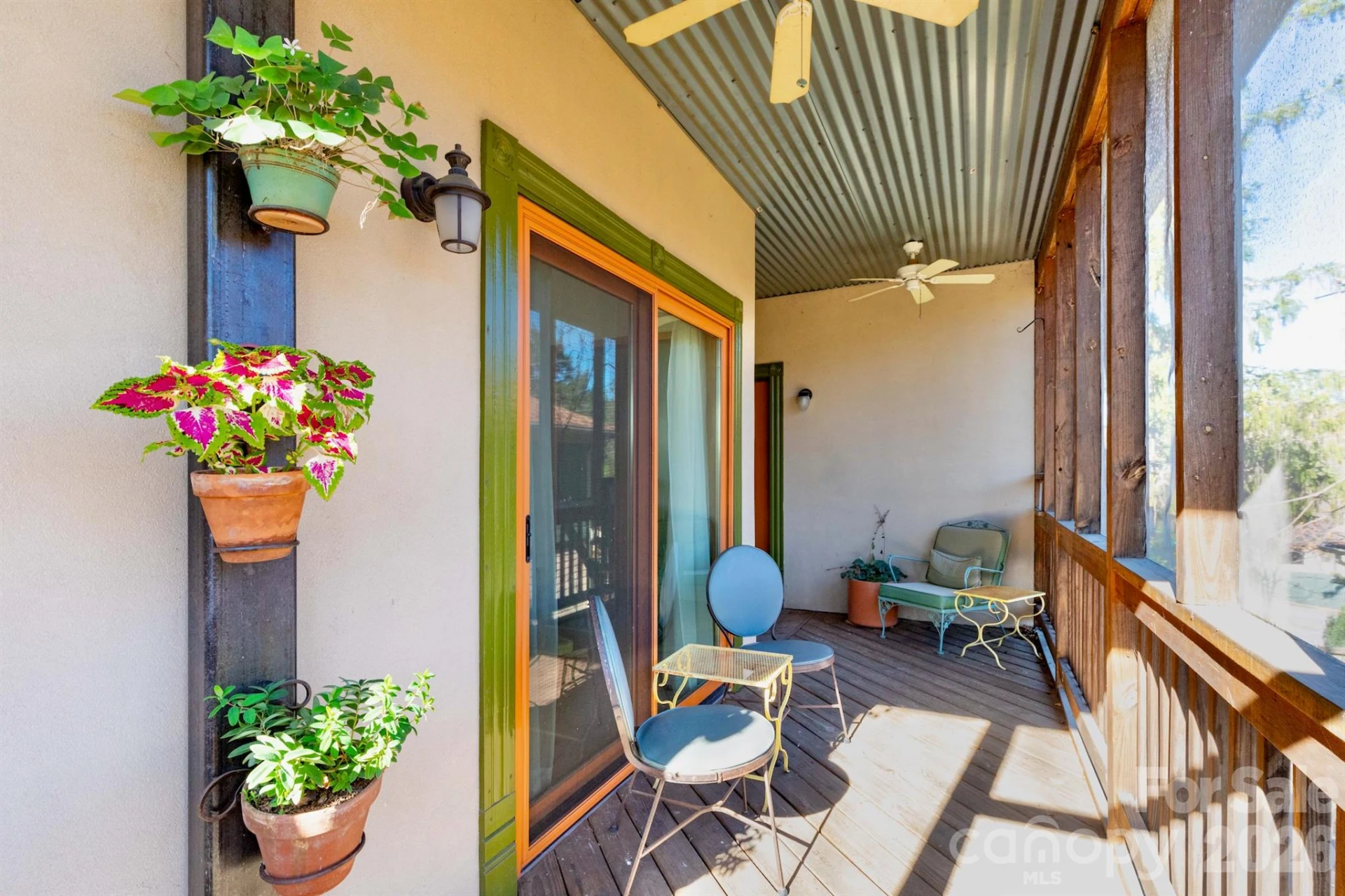 297 Hillside Street - Photo 43